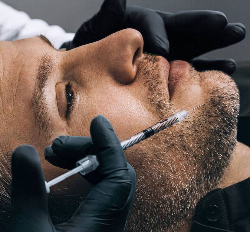 Produtos de skincare de SkinCeuticals indicados para manter os efeitos do preenchimento com acido hialuronico por mais tempo.