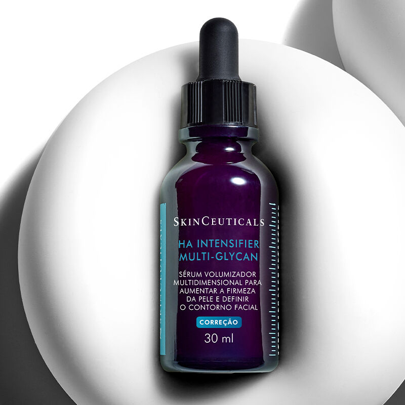 HA Intensifier Multi-Glycan e o serum de SkinCeuticals indicado para quem quer resultados na pele, sem fazer preenchimento injetavel. 